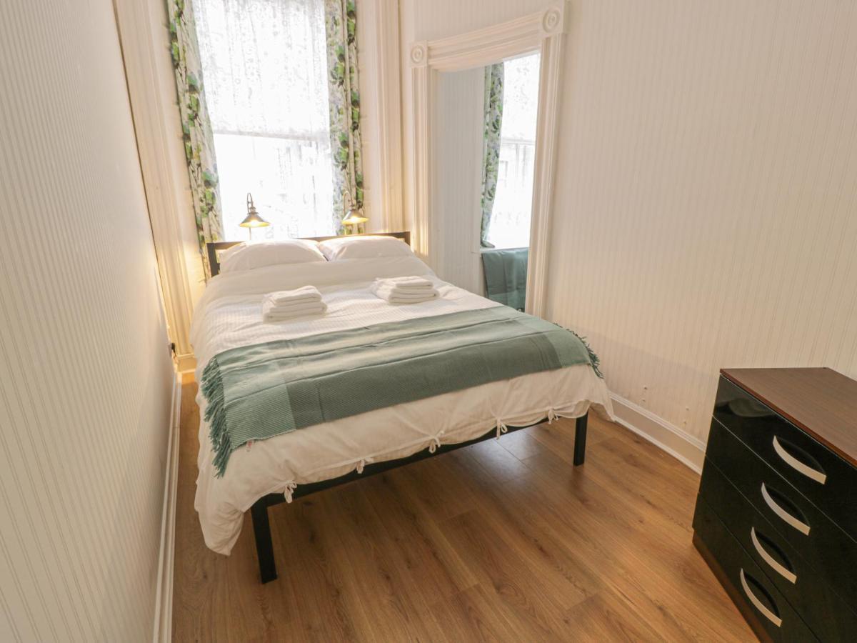 Garden Apartment Ayr Exteriér fotografie