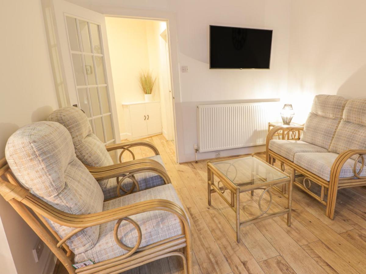 Garden Apartment Ayr Exteriér fotografie