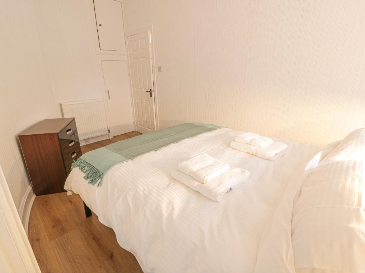 Garden Apartment Ayr Exteriér fotografie